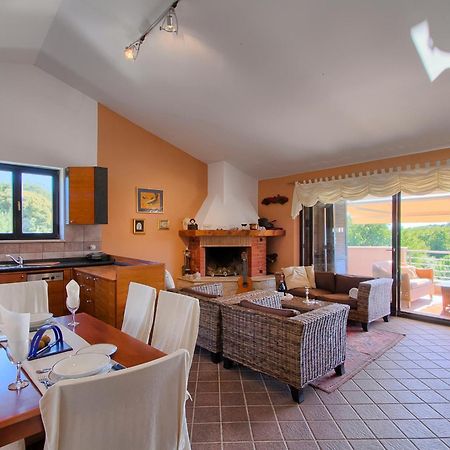 Premantura Olive Gardenヴィラ エクステリア 写真